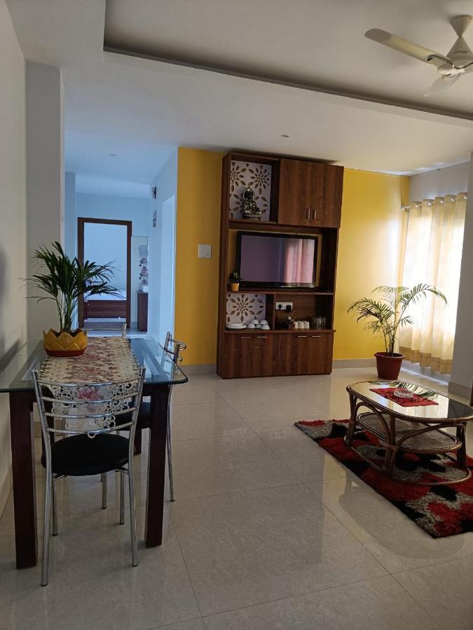 Mi Casa Homestay Guwahati Eksteriør bilde